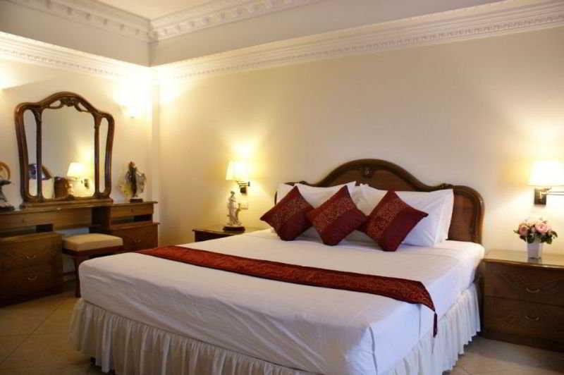 Lk Royal Suite Pattaya Exteriör bild