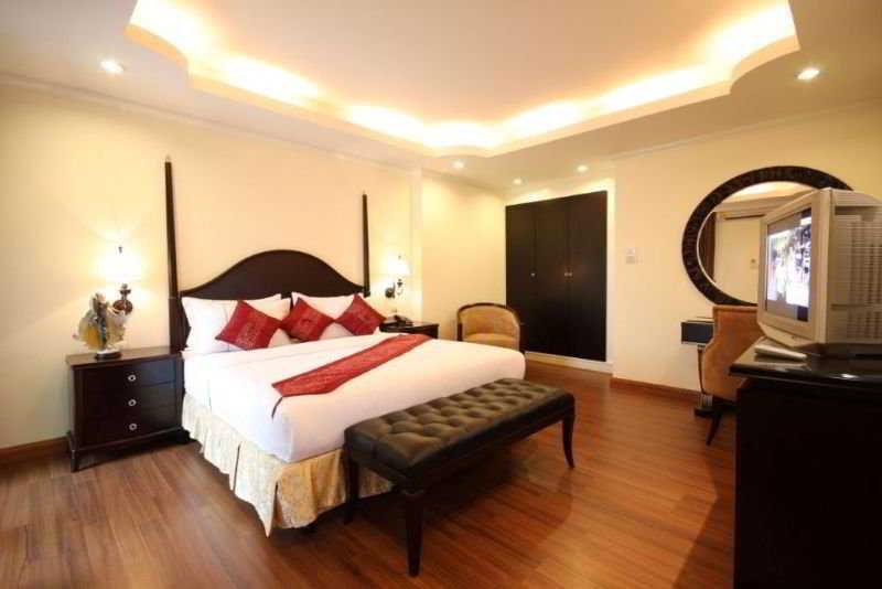 Lk Royal Suite Pattaya Exteriör bild