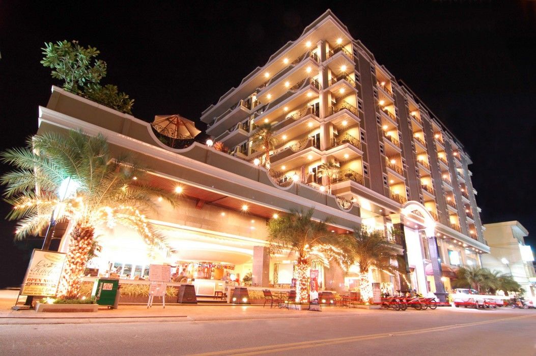 Lk Royal Suite Pattaya Exteriör bild