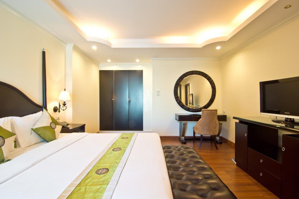 Lk Royal Suite Pattaya Exteriör bild