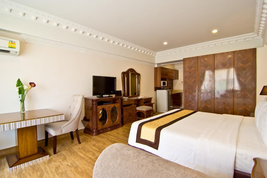 Lk Royal Suite Pattaya Exteriör bild